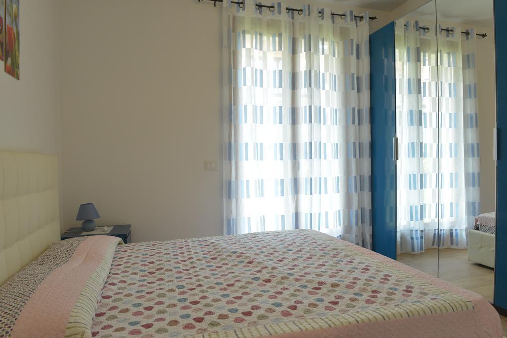מנרבה דל גארדה Villa Artemia חדר תמונה