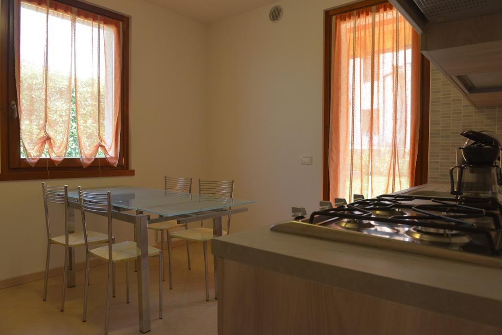 מנרבה דל גארדה Villa Artemia חדר תמונה