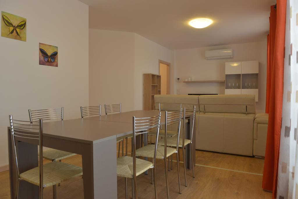 מנרבה דל גארדה Villa Artemia חדר תמונה