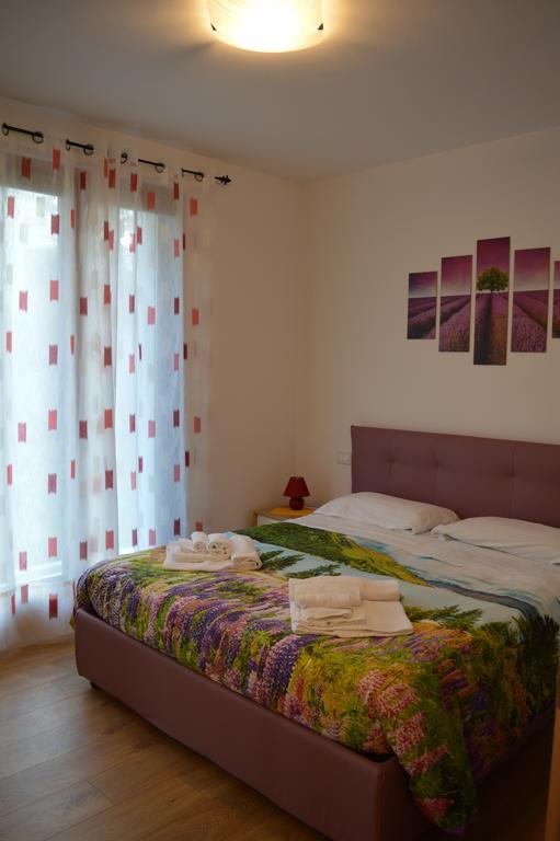 מנרבה דל גארדה Villa Artemia חדר תמונה